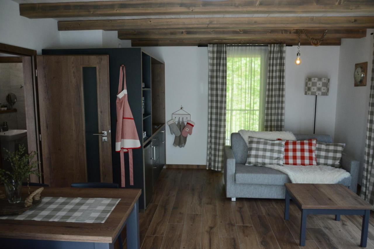 Apartmany Poco Loco Pec pod Sněžkou Buitenkant foto