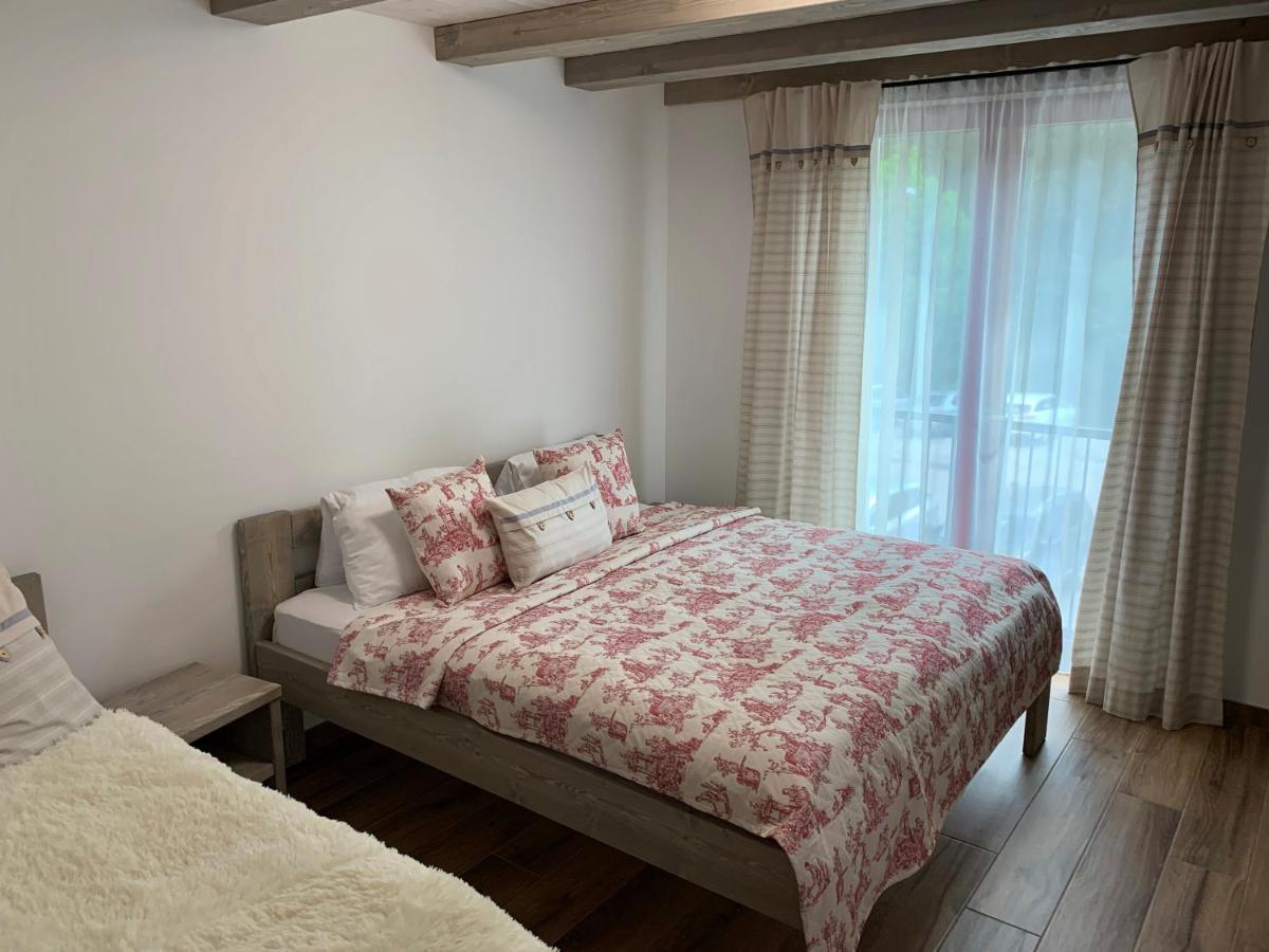 Apartmany Poco Loco Pec pod Sněžkou Buitenkant foto